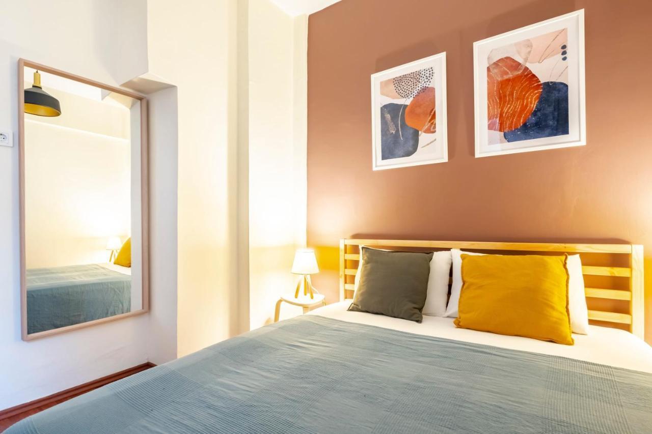Lovely Flat 6 Min To Taksim Square In Cihangir * Istambul