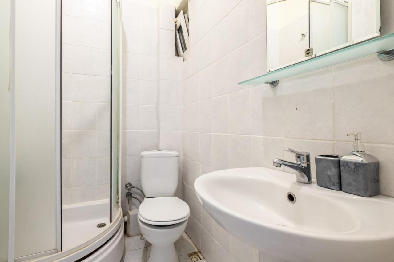 Appartement Lovely Flat 6 Min To Taksim Square In Cihangir
